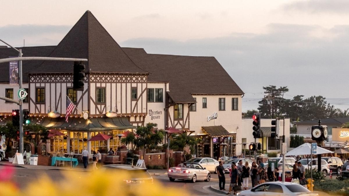 Del Mar offers a stellar education system, strong economy, and excellent quality of living just minutes from San Diego.
